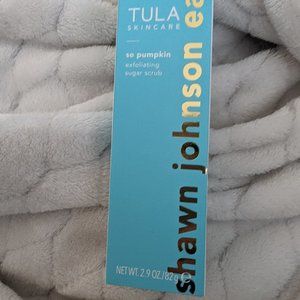 Tula x Shawn Johnson East viral - so pumpkin exfoliating sugar scrub